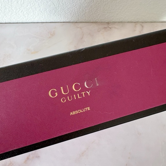 GUCCI Guitly Gift Box - Picture 5 of 6